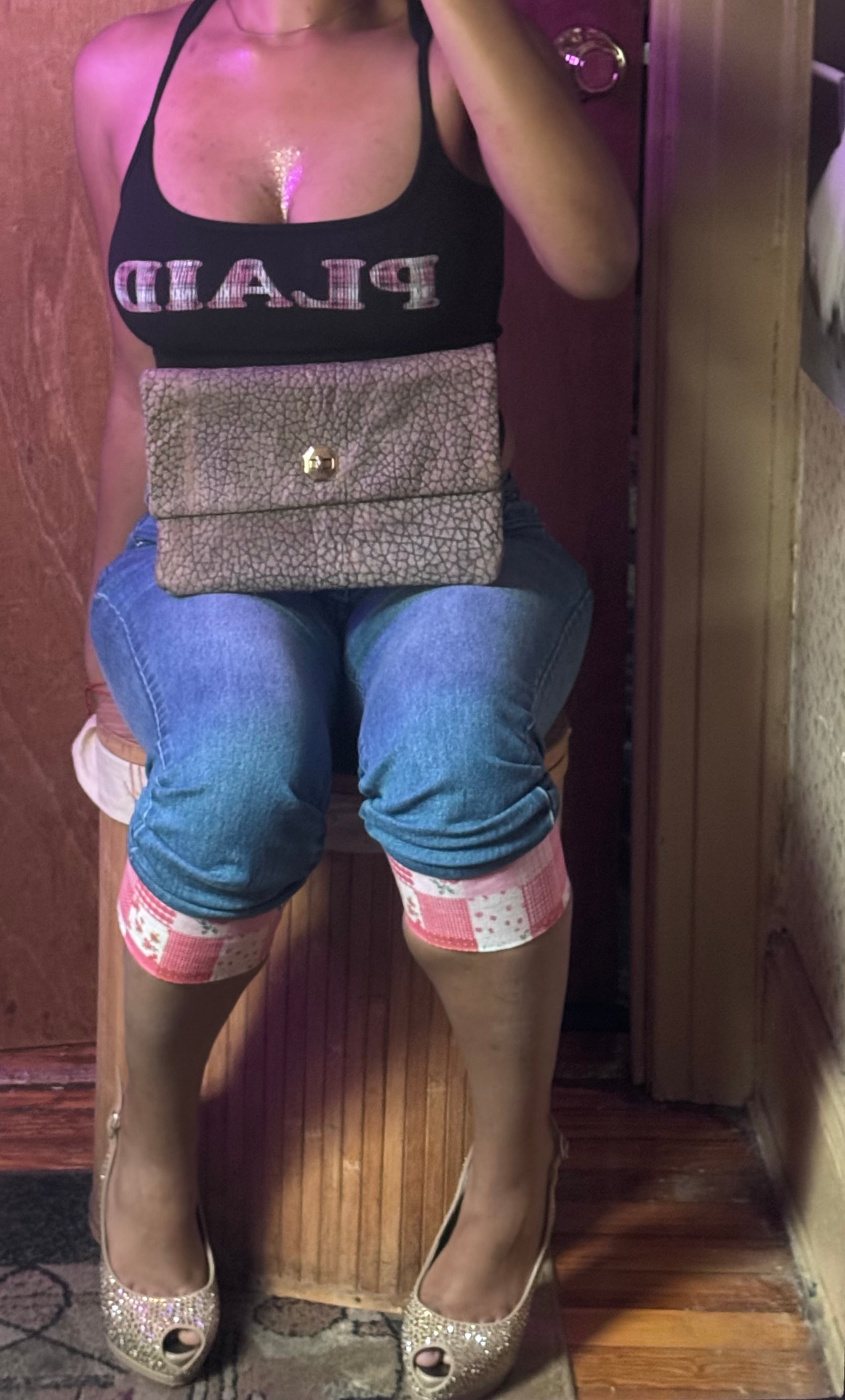 NOT YOUR GRANNY’S DENIM CAPRIS